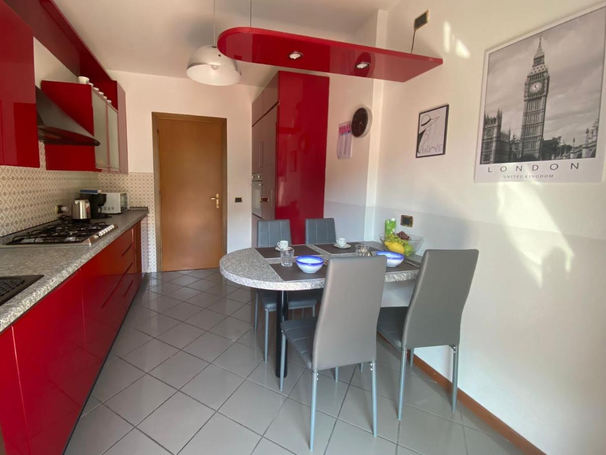 Stresa Centro Apartment Luaran gambar